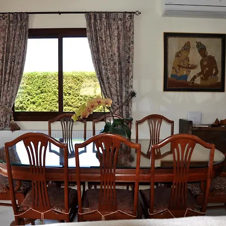 Zefyros Villa