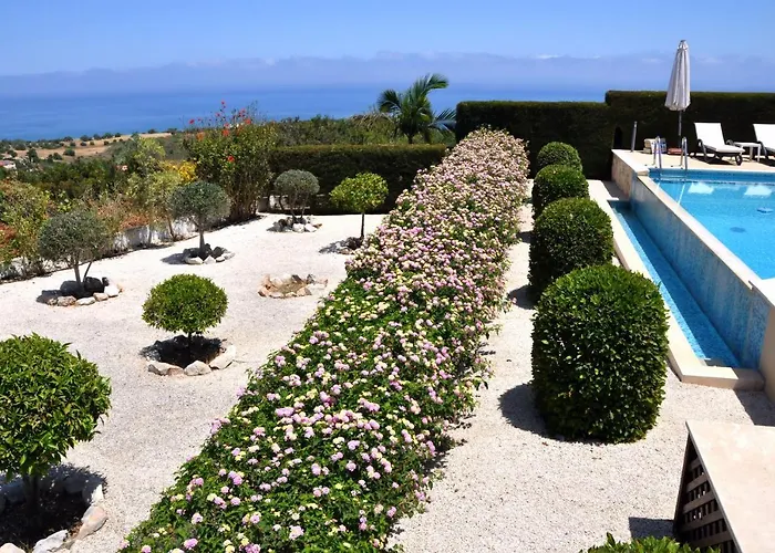 Zefyros Villa Neo Chorio